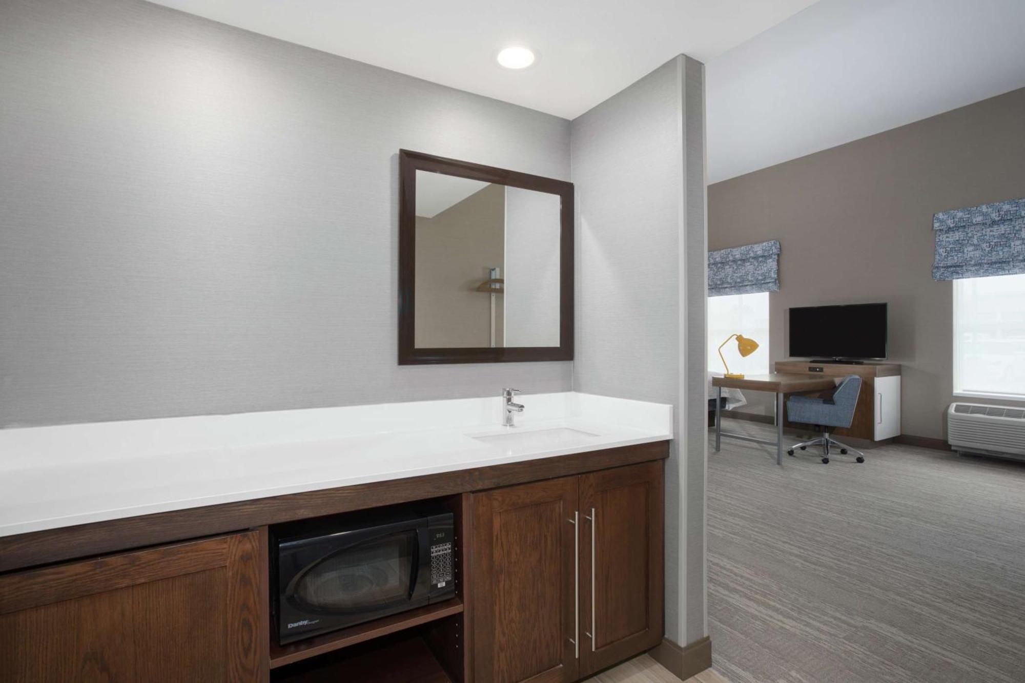 Hampton Inn And Suites Logan, Ut Exteriör bild