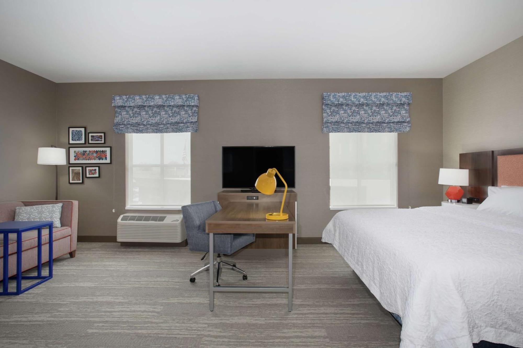 Hampton Inn And Suites Logan, Ut Exteriör bild