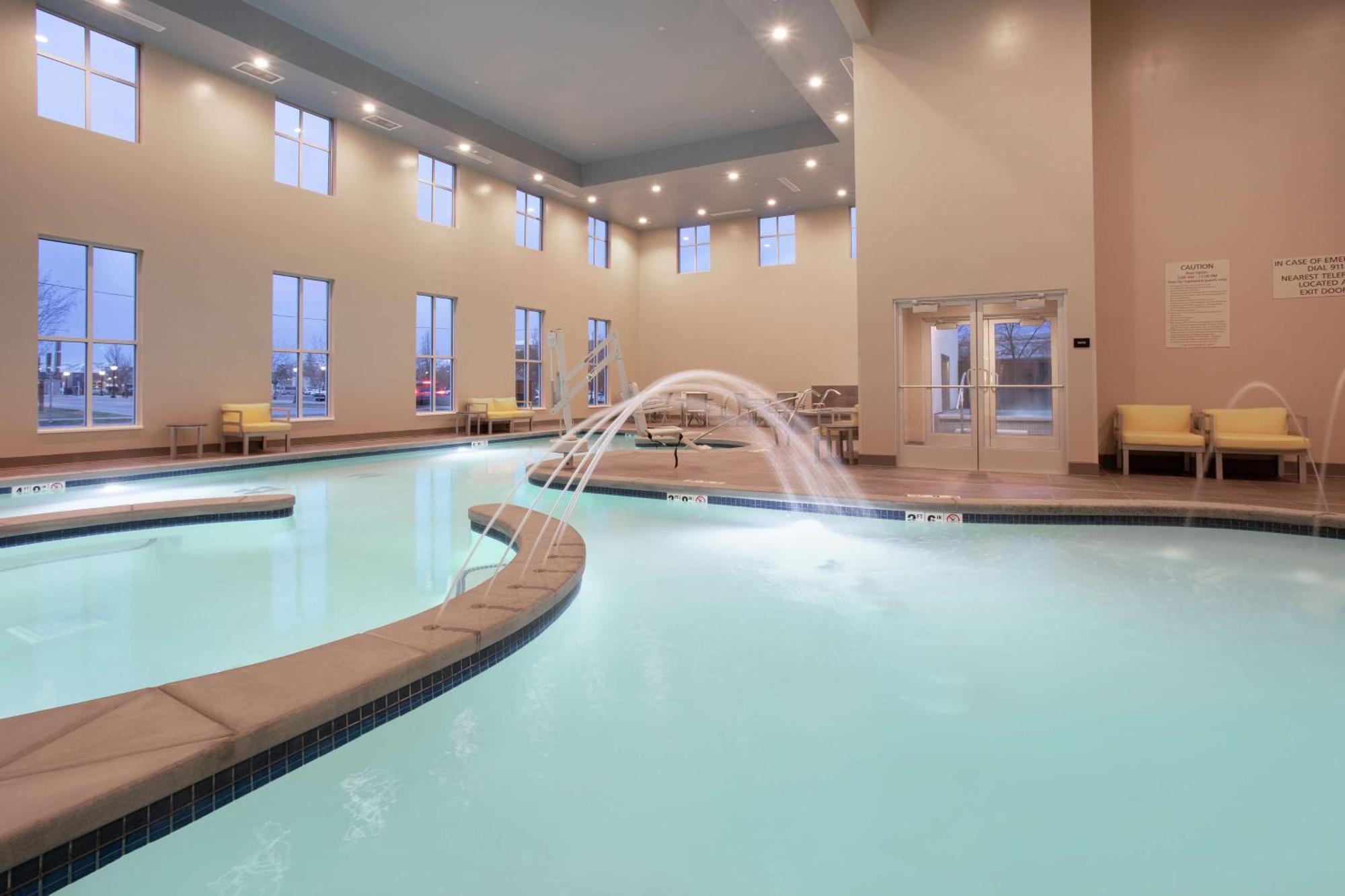 Hampton Inn And Suites Logan, Ut Exteriör bild