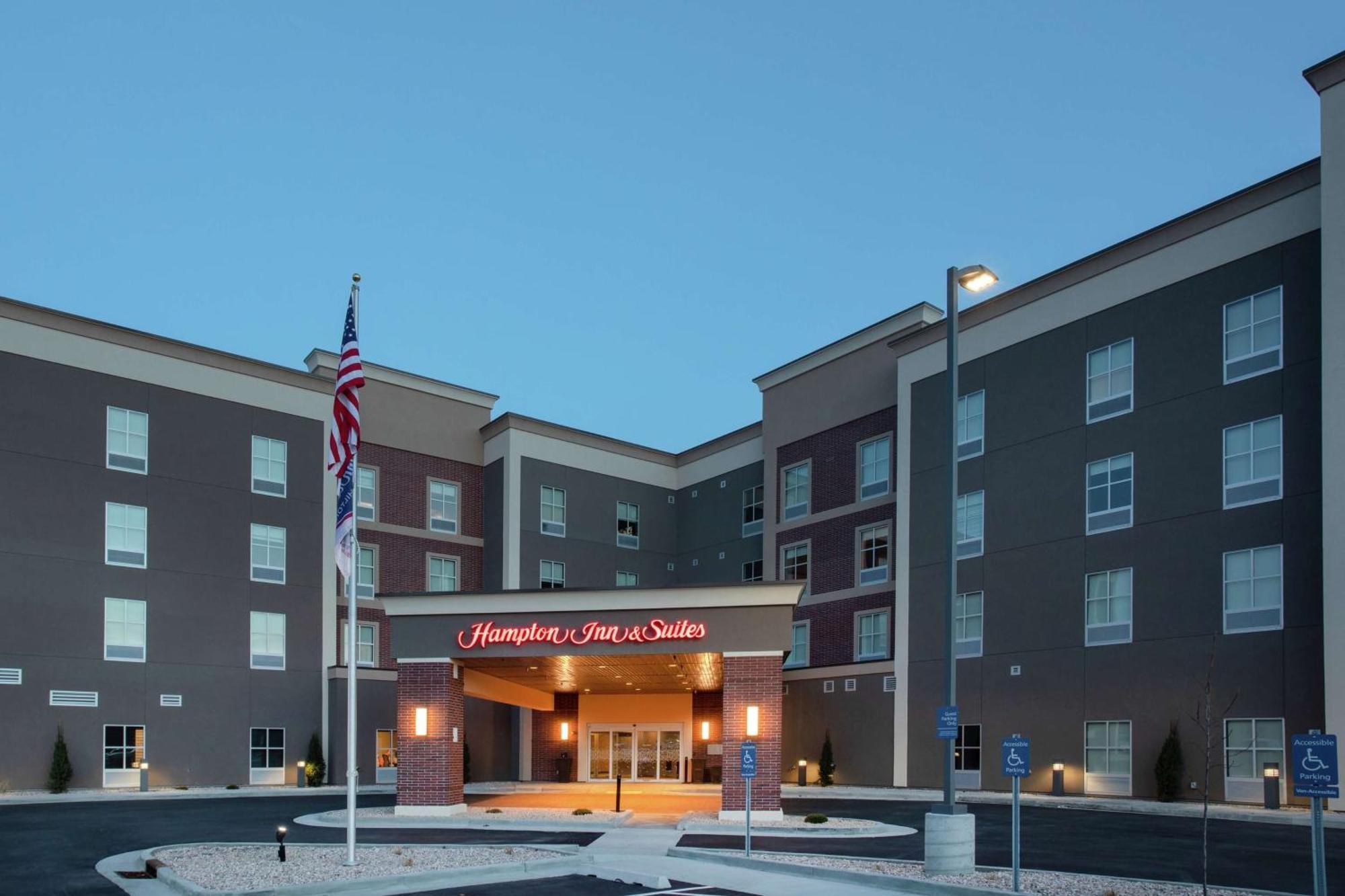 Hampton Inn And Suites Logan, Ut Exteriör bild