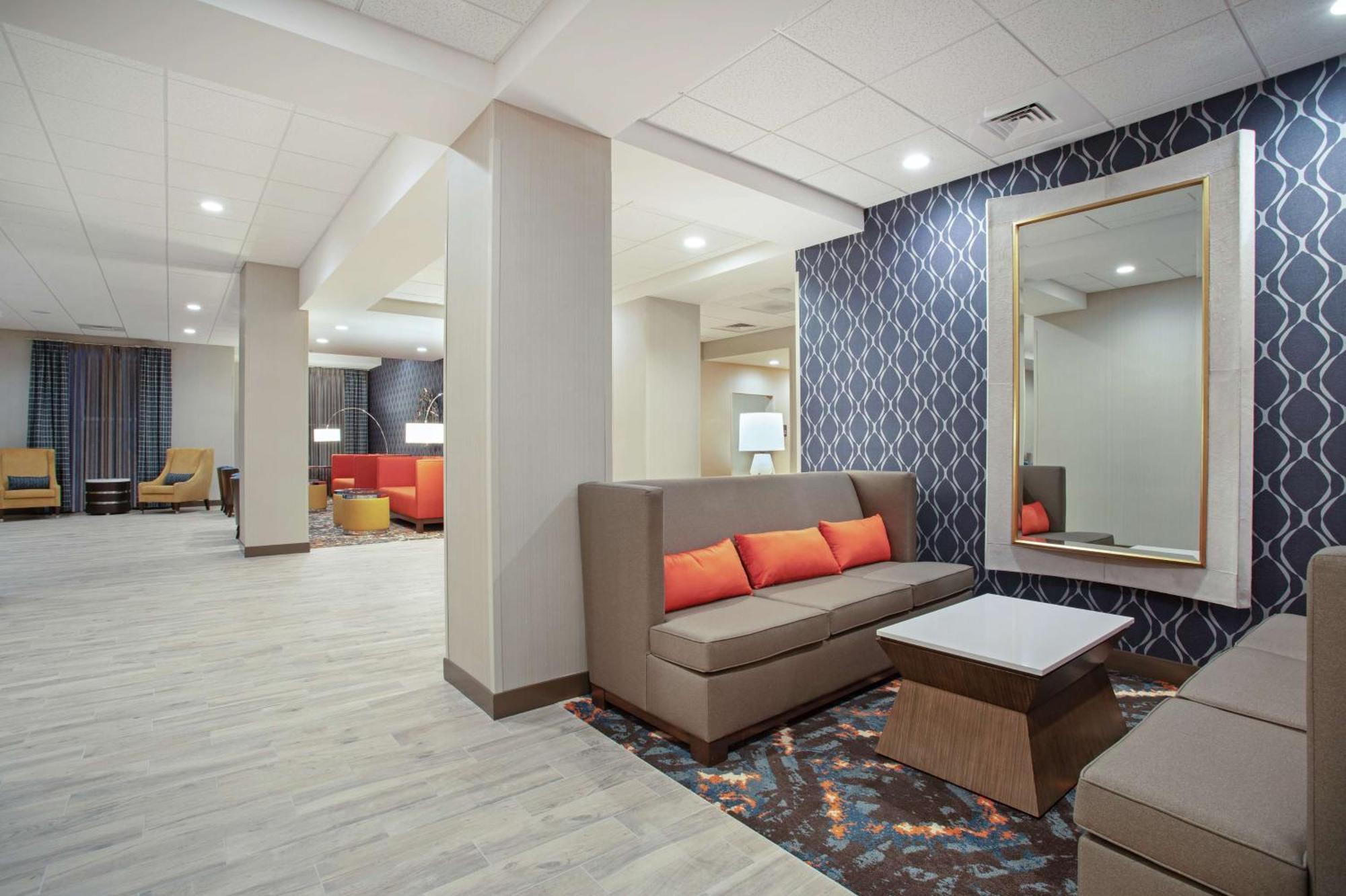 Hampton Inn And Suites Logan, Ut Exteriör bild