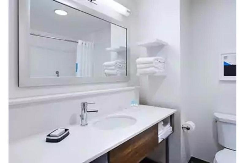 Hampton Inn And Suites Logan, Ut Exteriör bild